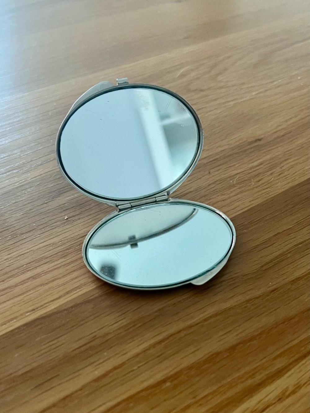 Silver w/ wood pocket mirror, double! Cute + compact